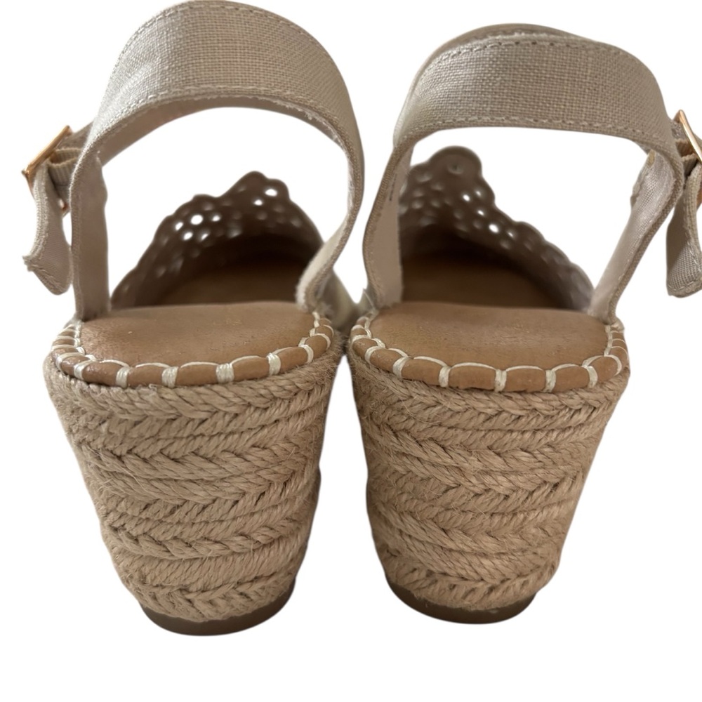 Tommy Bahama Espadrilles Wedge Daphne Sandal Flowers Cut Out Pattern Heel 2.5” - Picture 3 of 11